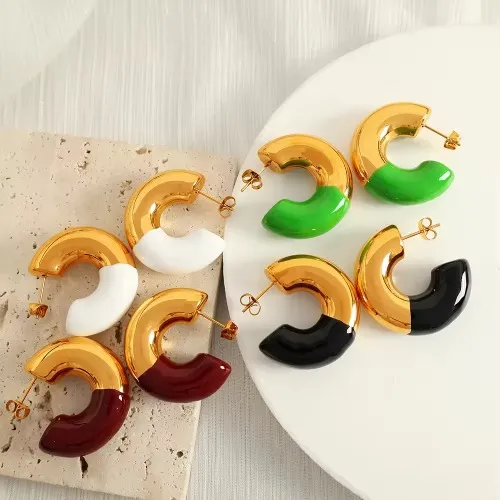 贅沢なニッチイヤリング